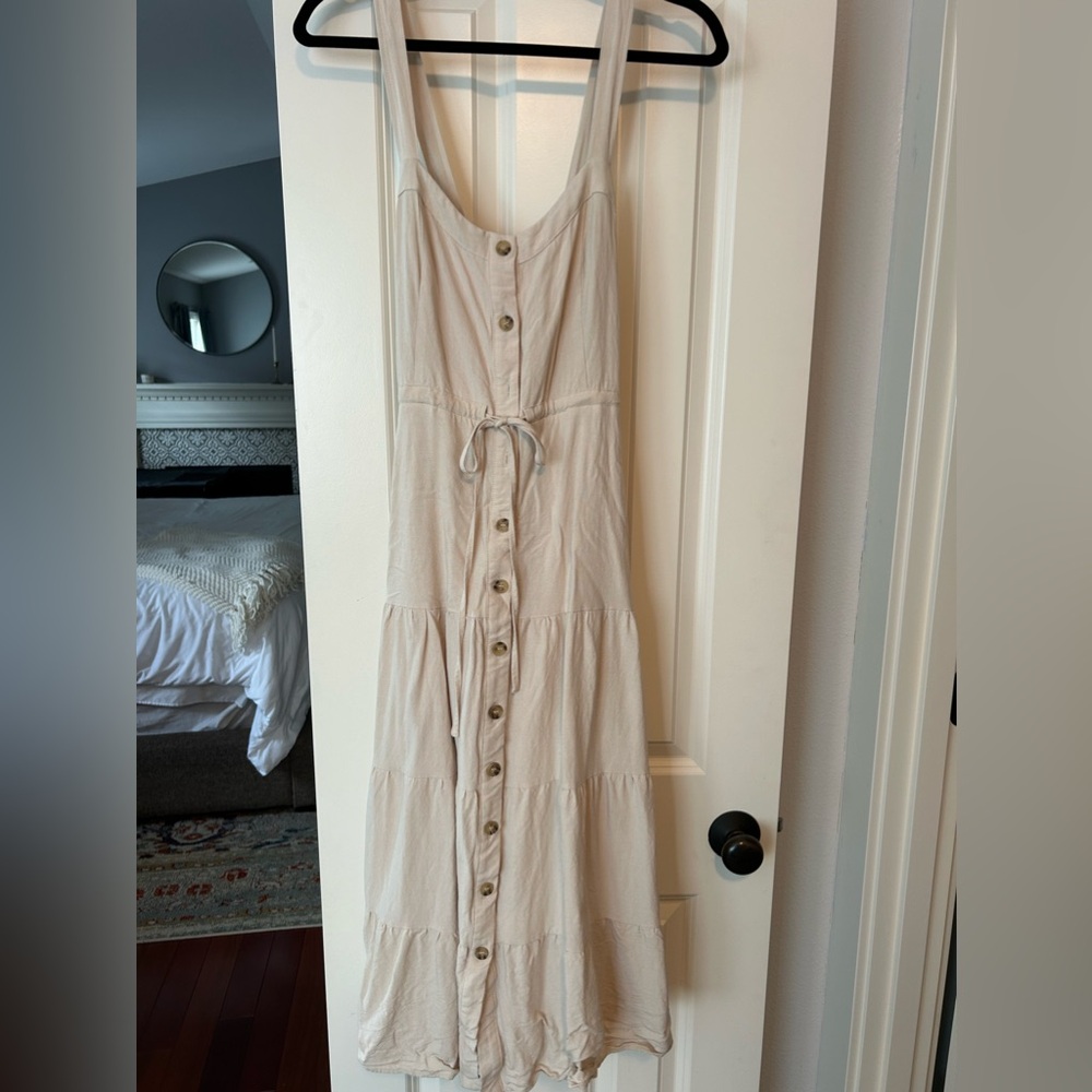 Lulus beige maxi dress
